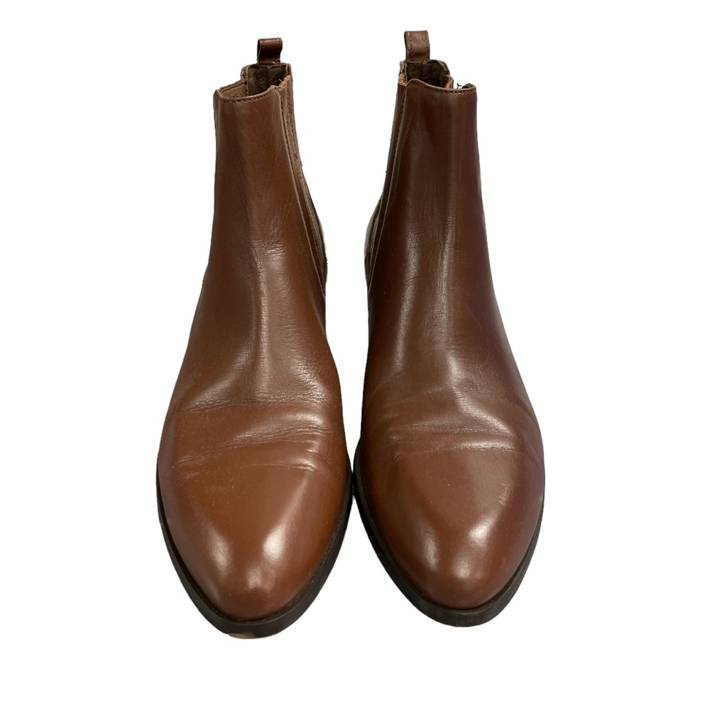 Smooth Leather Almond Toe Boots